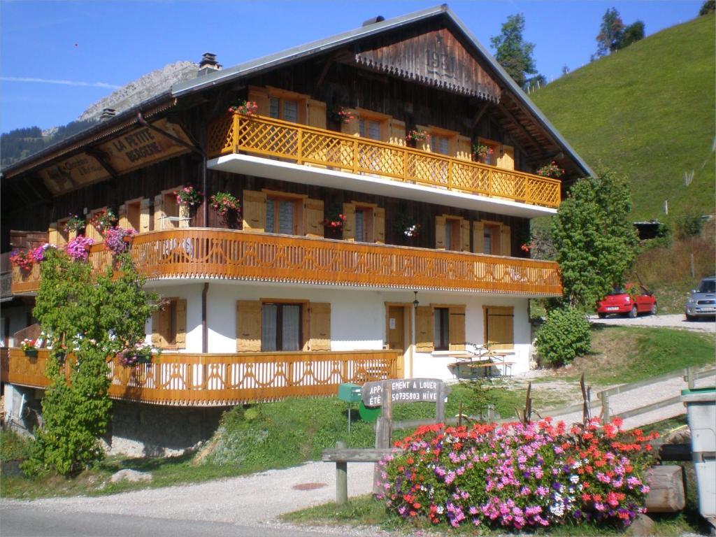 Chambre D'Hote La Petite Bergerie Abondance Екстериор снимка